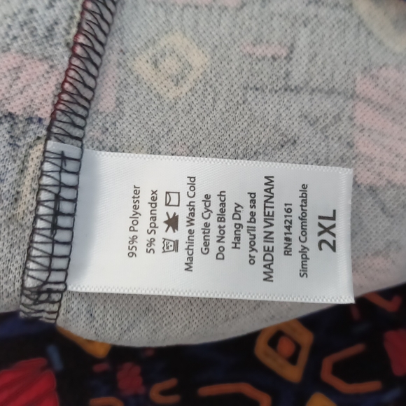 NWOT - LULAROE - CASSIE PENCIL SKIRT - 2XL - Picture 5 of 6